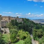 Campagna toscana estate 2026: cosa fare, cosa visitare e dove mangiare tra vigne e ulivi