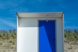 Noleggio di bagni chimici: una soluzione pratica per cantieri, eventi e spazi temporanei